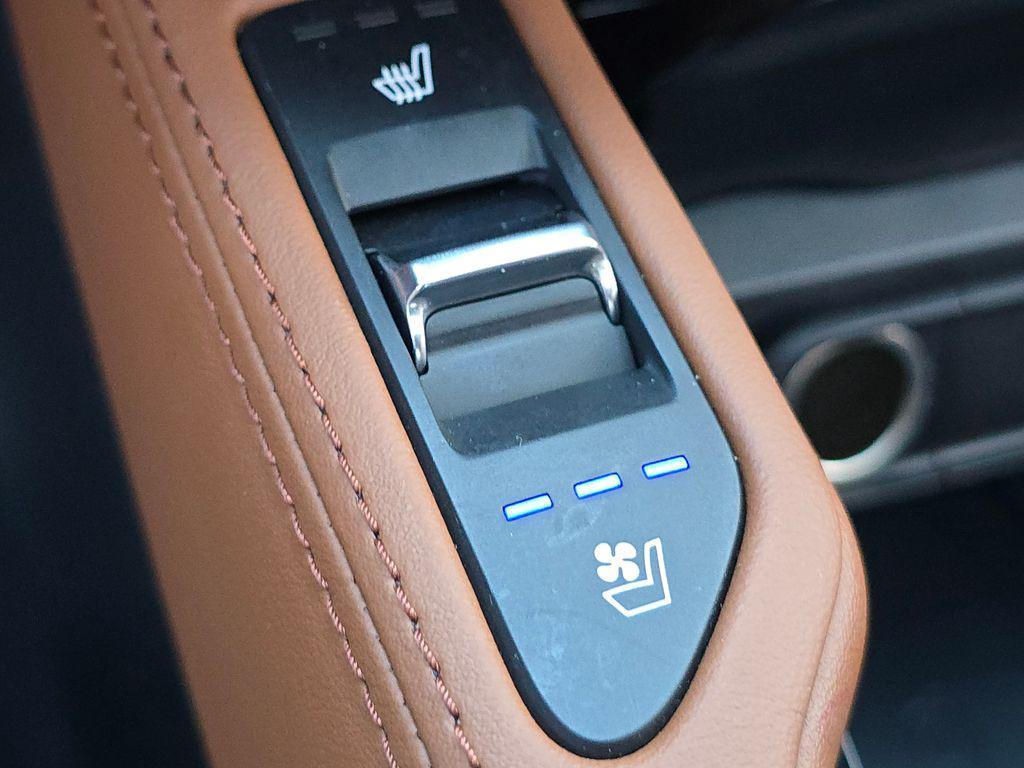 used 2025 Kia Telluride car, priced at $47,991