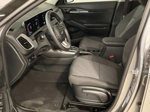 used 2025 Kia Seltos car, priced at $23,993