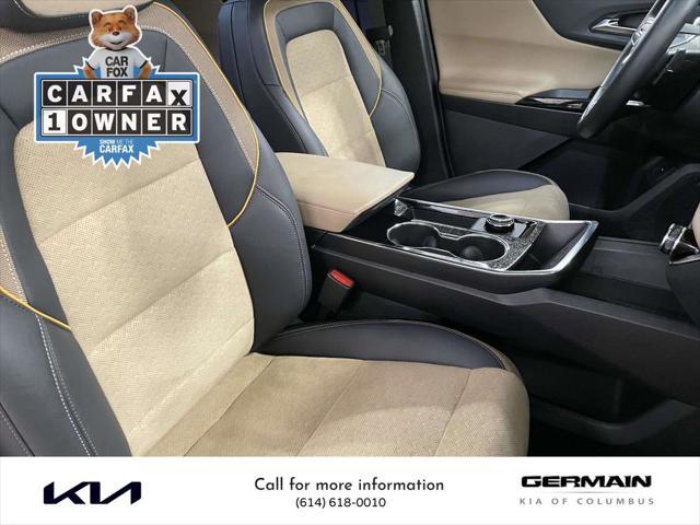 used 2025 Chevrolet Equinox car, priced at $35,692