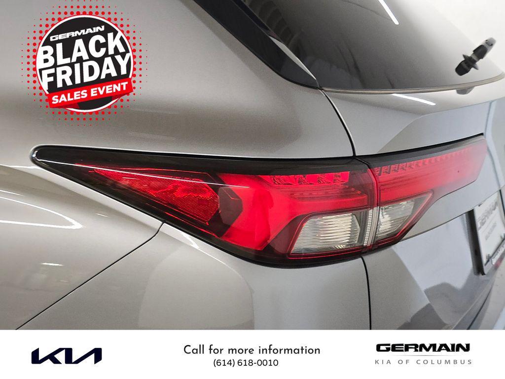 used 2024 Mitsubishi Outlander car, priced at $23,995