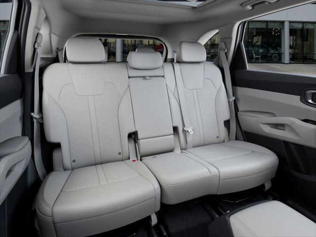 new 2025 Kia Sorento car, priced at $36,930