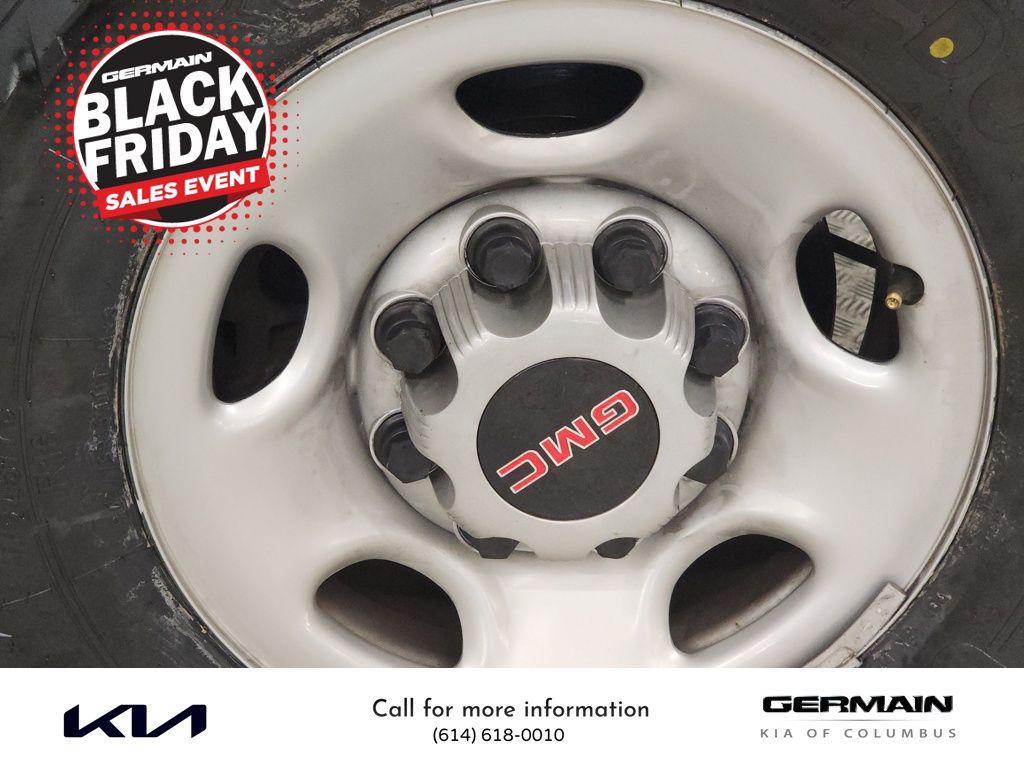 used 2023 GMC Savana 3500 car, priced at $25,991