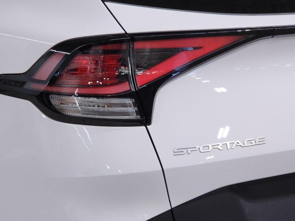 used 2025 Kia Sportage car, priced at $26,992