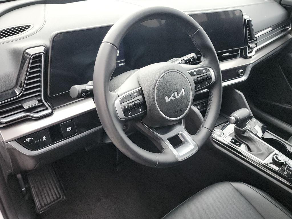 used 2025 Kia Sportage car, priced at $26,992