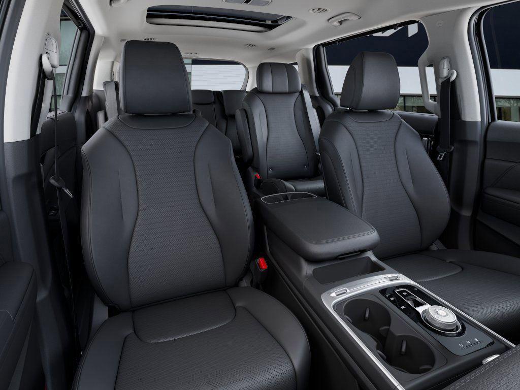 new 2026 Kia Carnival Hybrid car, priced at $53,785