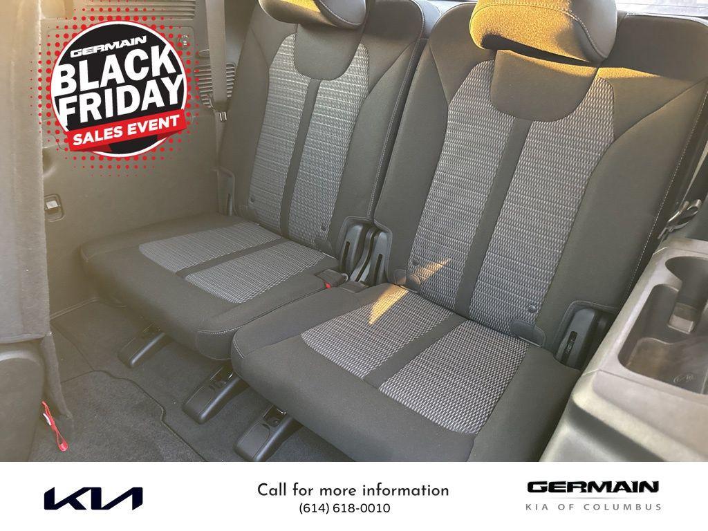 used 2023 Kia Sorento car, priced at $24,491