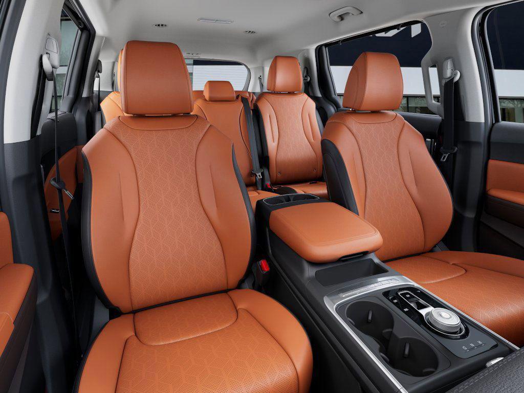 new 2026 Kia Carnival Hybrid car, priced at $44,285