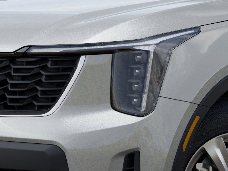 new 2026 Kia Sorento car, priced at $32,900