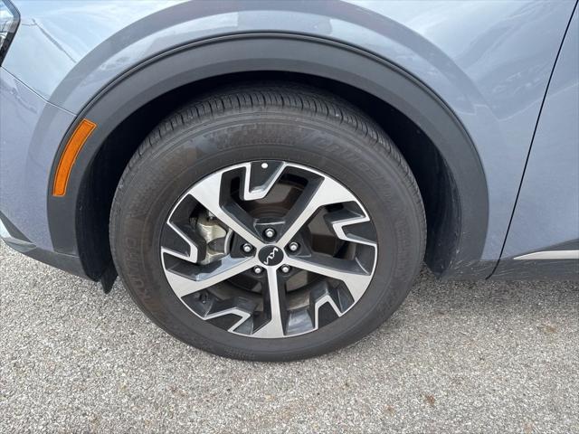 used 2025 Kia Sportage car, priced at $27,991