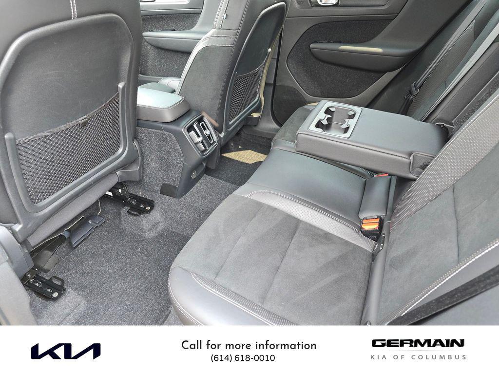 used 2020 Volvo XC40 car, priced at $20,994