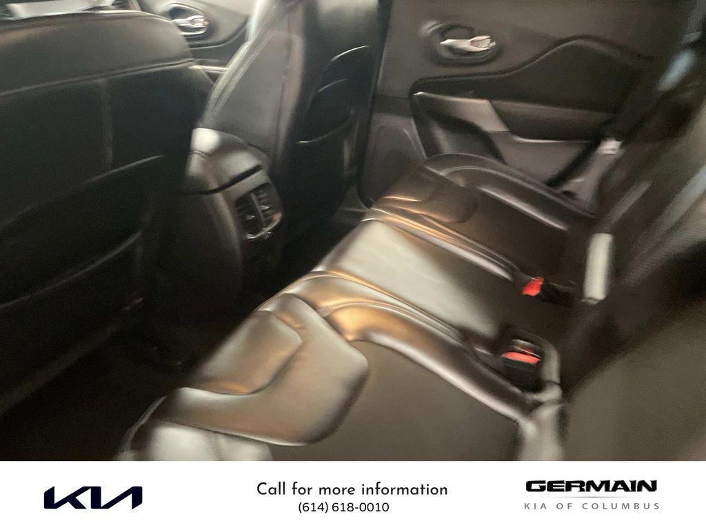used 2020 Jeep Cherokee car, priced at $16,994