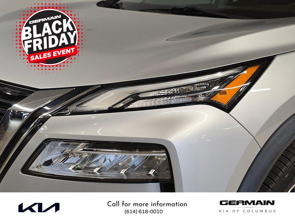 used 2021 Nissan Rogue car, priced at $19,395