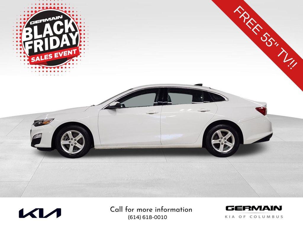 used 2022 Chevrolet Malibu car, priced at $13,991