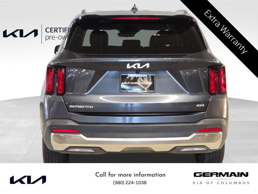 used 2024 Kia Sorento car, priced at $28,584
