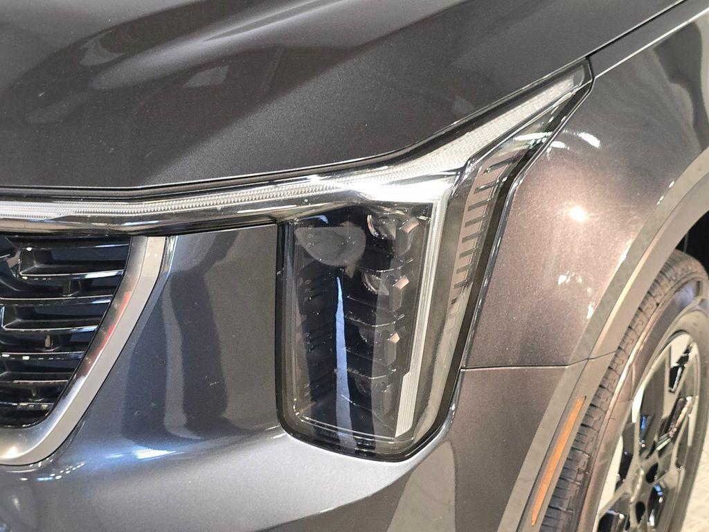used 2024 Kia Sorento car, priced at $28,584