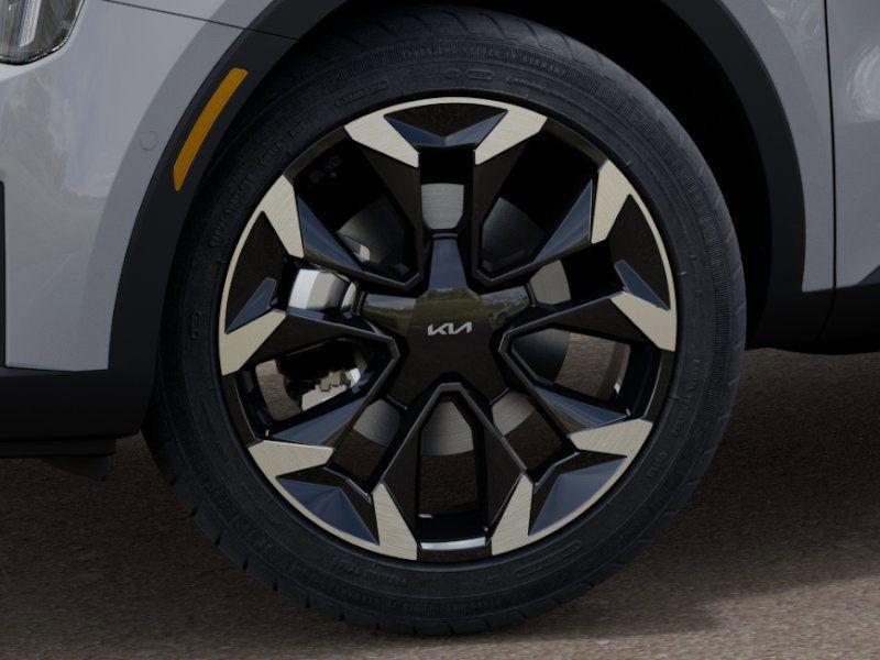 used 2025 Kia Sorento car, priced at $34,792