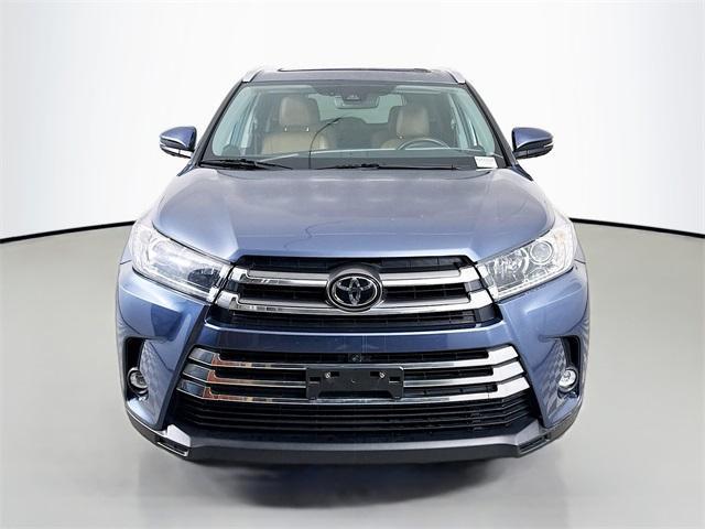 used 2019 Toyota Highlander car, priced at $27,950