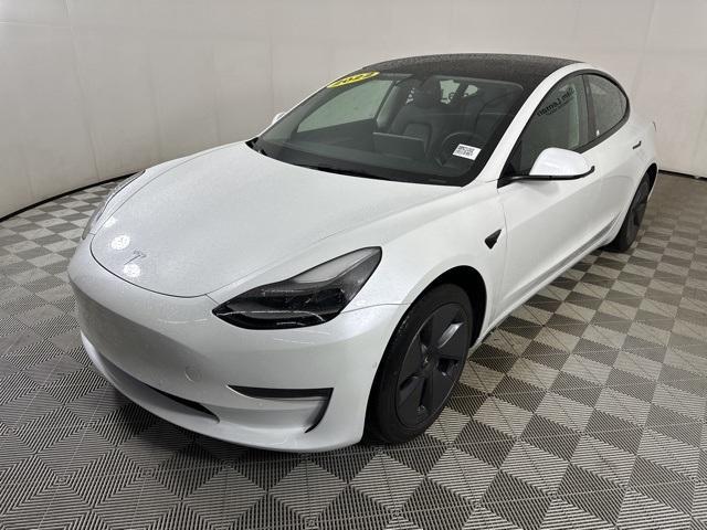 used 2022 Tesla Model 3 car, priced at $27,900