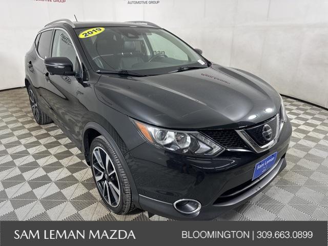 used 2019 Nissan Rogue Sport car, priced at $17,800