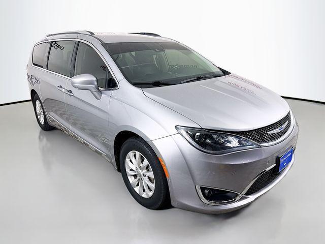 used 2018 Chrysler Pacifica car, priced at $13,995