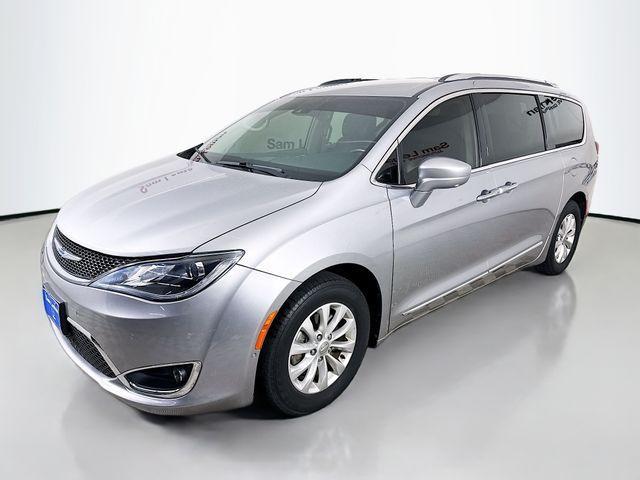 used 2018 Chrysler Pacifica car, priced at $13,995