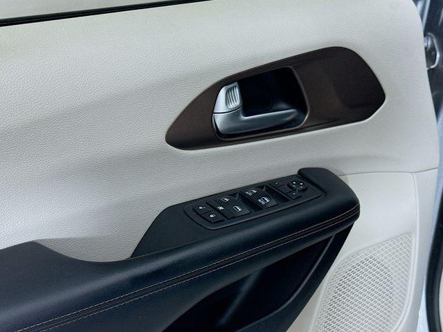 used 2018 Chrysler Pacifica car, priced at $13,995