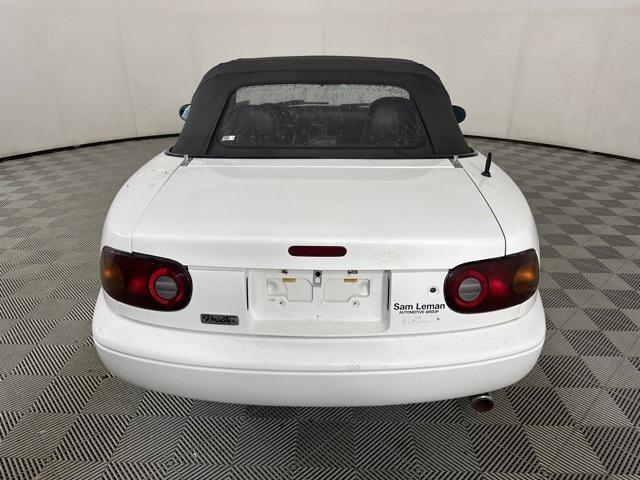 used 1990 Mazda MX-5 Miata car, priced at $13,880