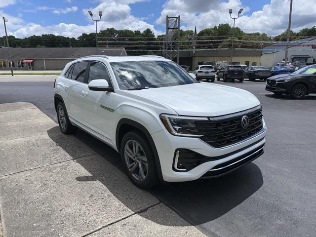 new 2024 Volkswagen Atlas Cross Sport car, priced at $50,325