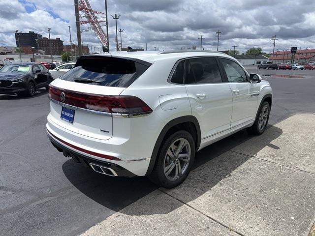 new 2024 Volkswagen Atlas Cross Sport car, priced at $50,325