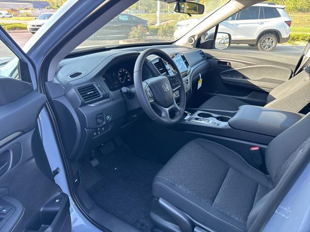 new 2025 Honda Ridgeline car, priced at $40,799