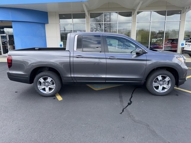 new 2024 Honda Ridgeline car, priced at $43,975