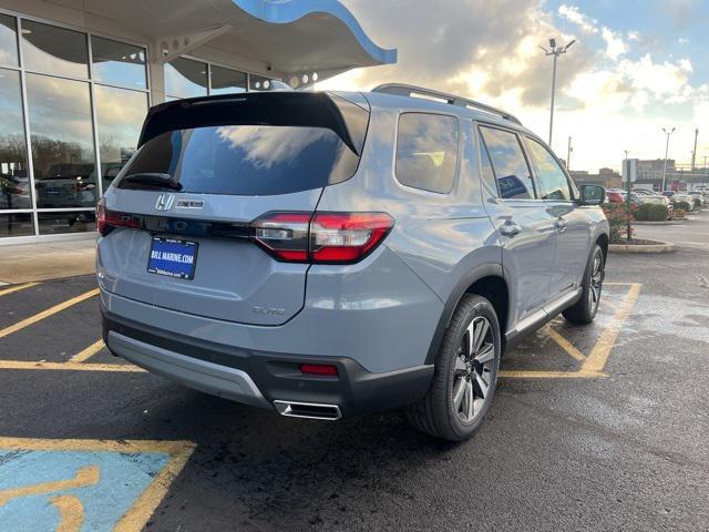 new 2025 Honda Pilot car, priced at $53,500