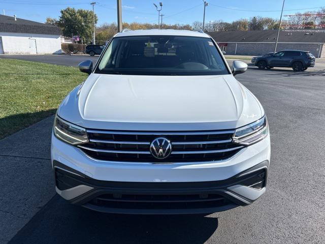 new 2024 Volkswagen Tiguan car, priced at $33,621