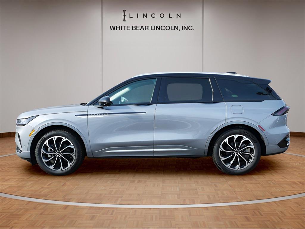 used 2024 Lincoln Nautilus car, priced at $50,995