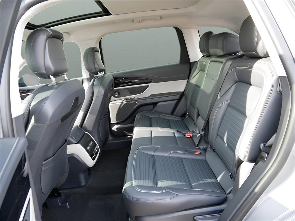 used 2024 Lincoln Nautilus car, priced at $50,995