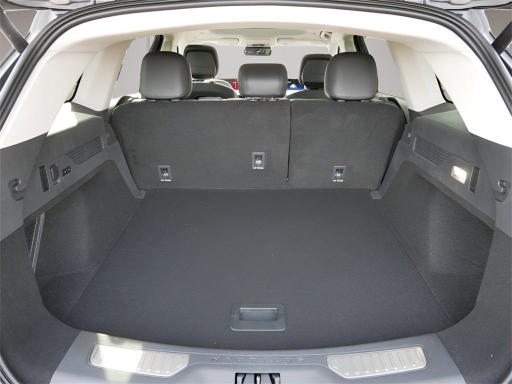 used 2024 Lincoln Nautilus car, priced at $50,995