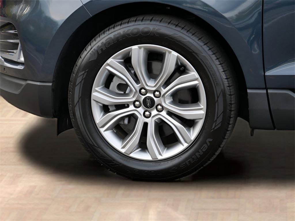 used 2024 Ford Edge car, priced at $34,995