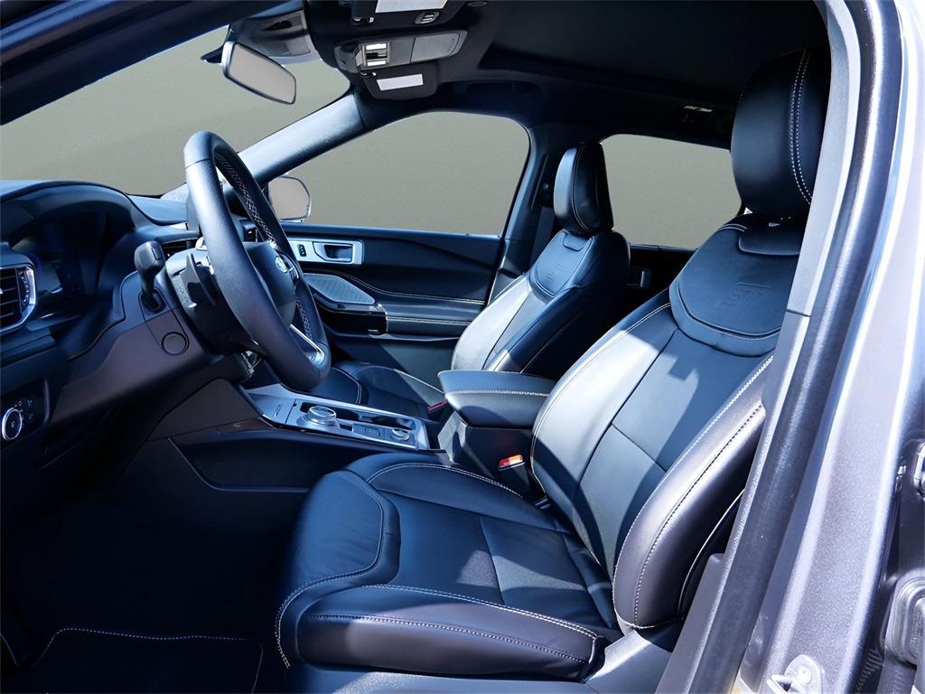 used 2023 Ford Explorer car, priced at $45,495