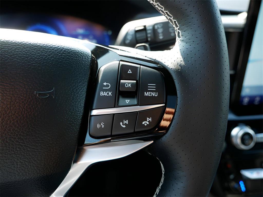 used 2023 Ford Explorer car, priced at $45,495