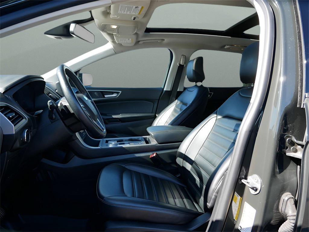 used 2024 Ford Edge car, priced at $27,995