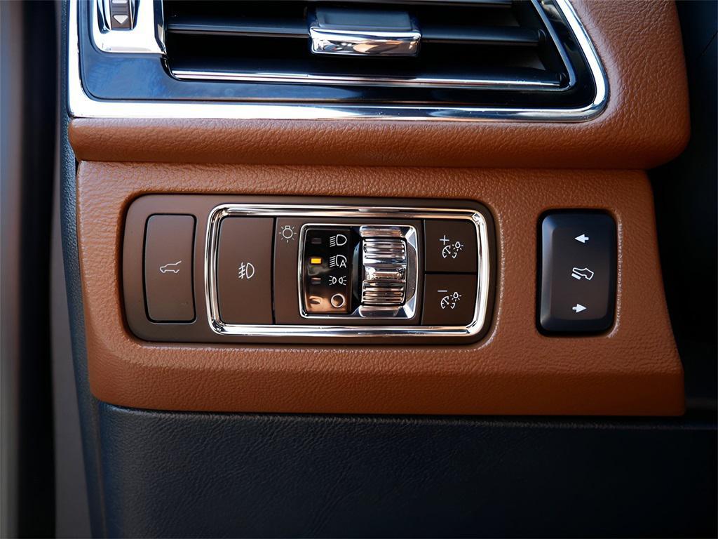 used 2023 Lincoln Navigator car, priced at $62,995