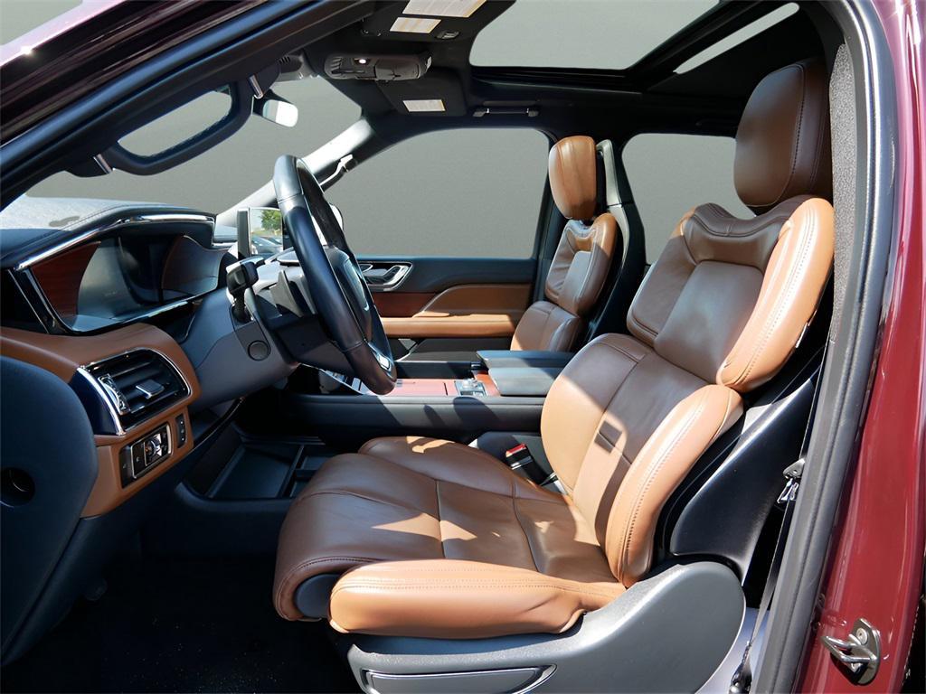used 2023 Lincoln Navigator car, priced at $62,995