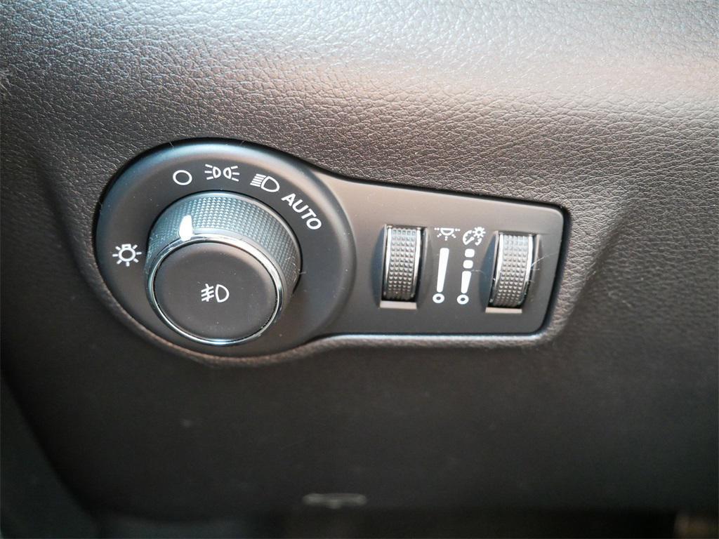 used 2022 Jeep Compass car, priced at $22,995