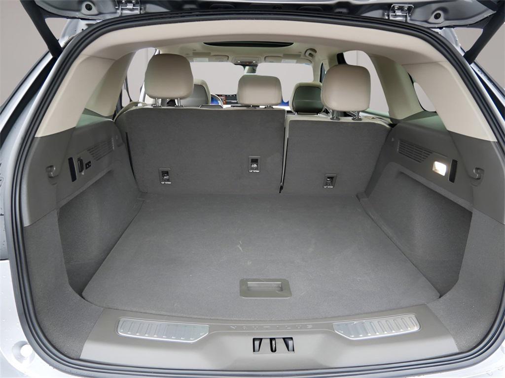 used 2024 Lincoln Nautilus car, priced at $54,995