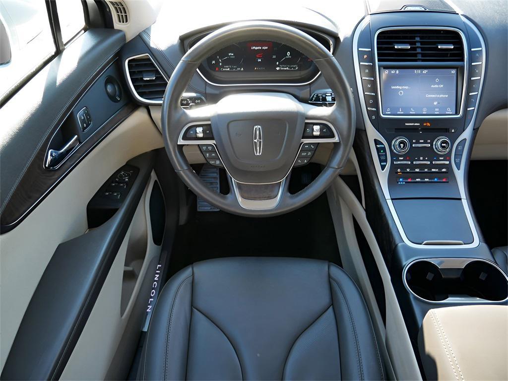 used 2020 Lincoln Nautilus car, priced at $31,995