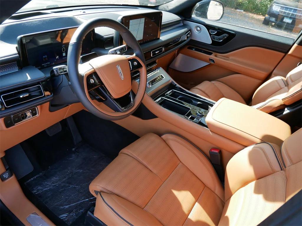 new 2025 Lincoln Aviator car, priced at $89,685