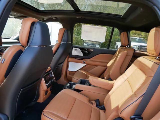 new 2025 Lincoln Aviator car, priced at $89,685