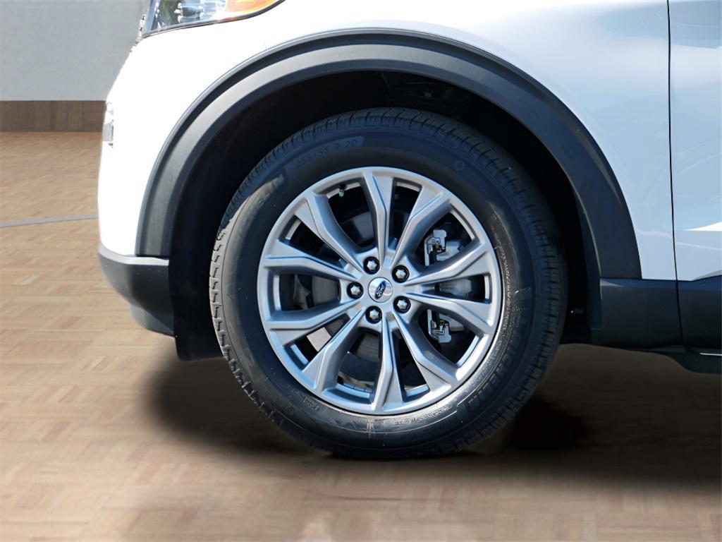 used 2024 Ford Explorer car, priced at $40,895