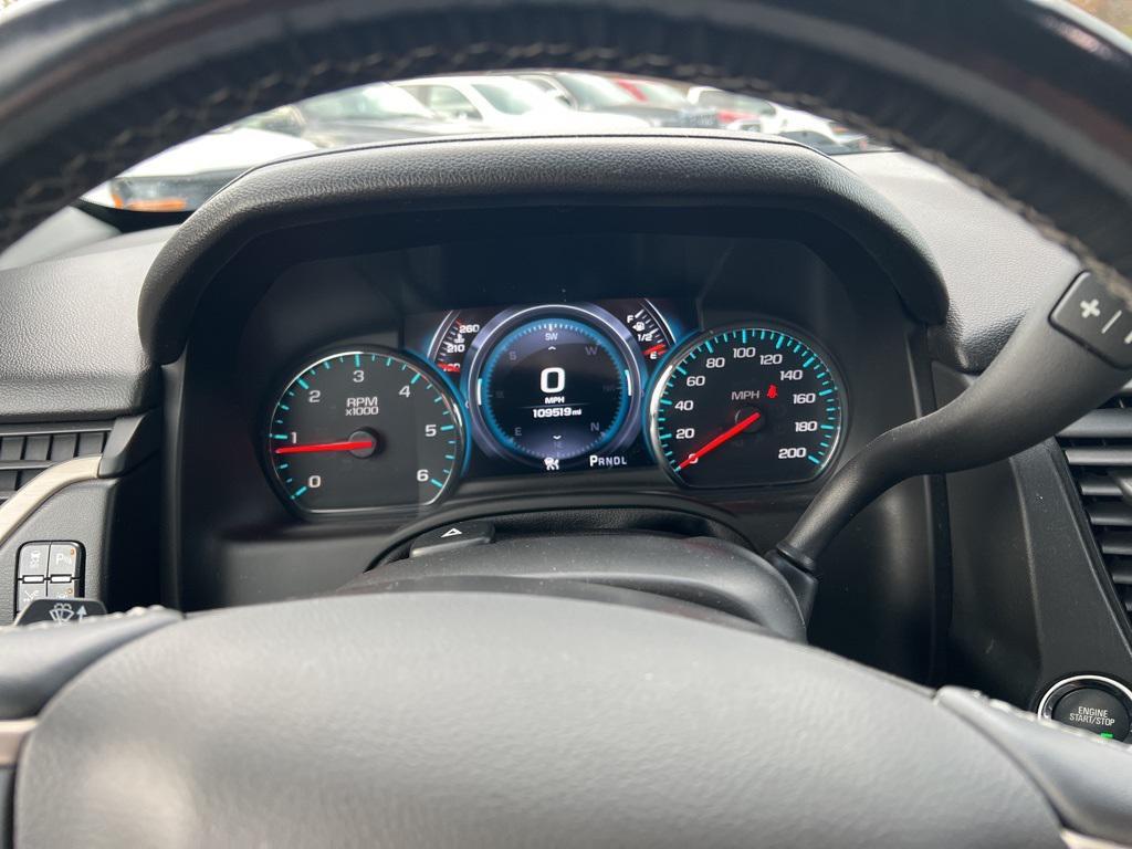 used 2019 GMC Yukon car, priced at $33,950