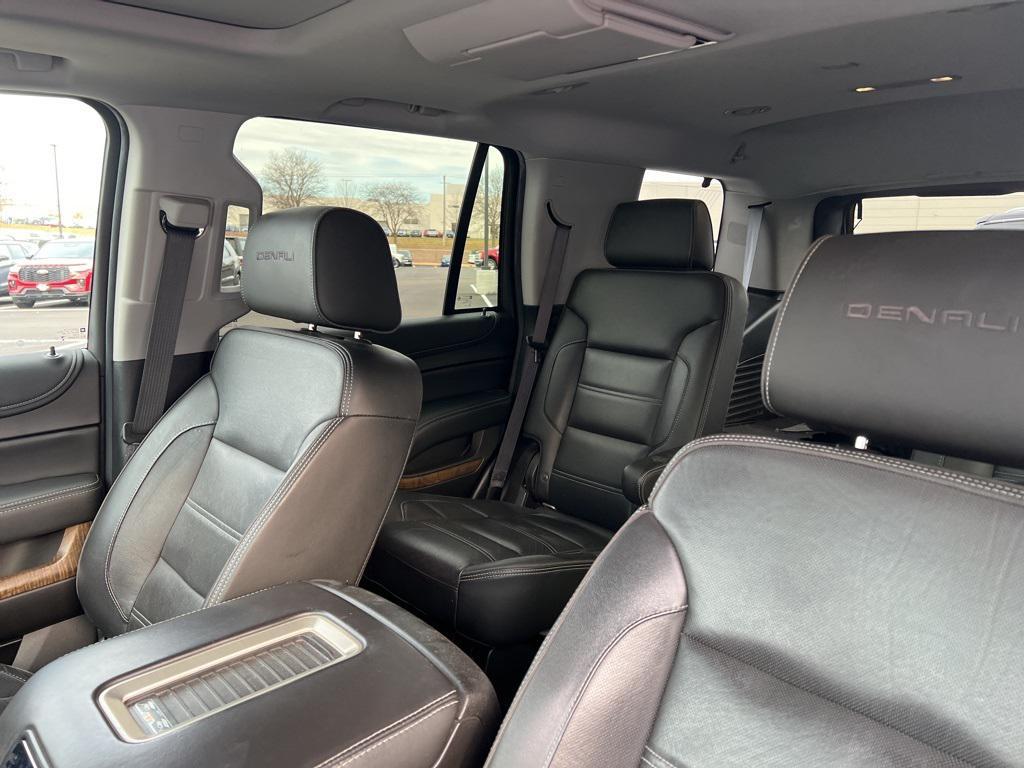used 2019 GMC Yukon car, priced at $33,950